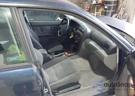 2004 Subaru Outback z USA, uszkodzony, nr VIN 4S3BH675747604020